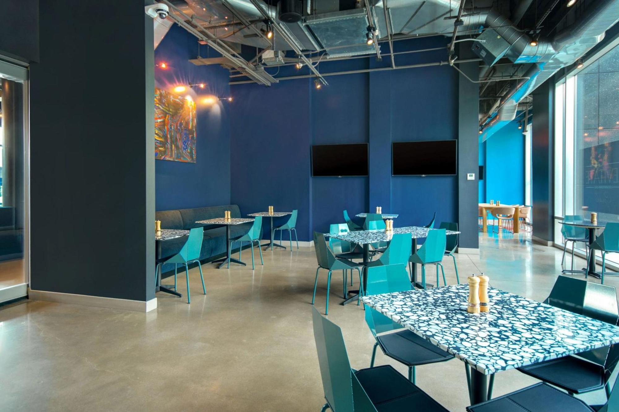 Aloft Downtown - Bricktown Hotel