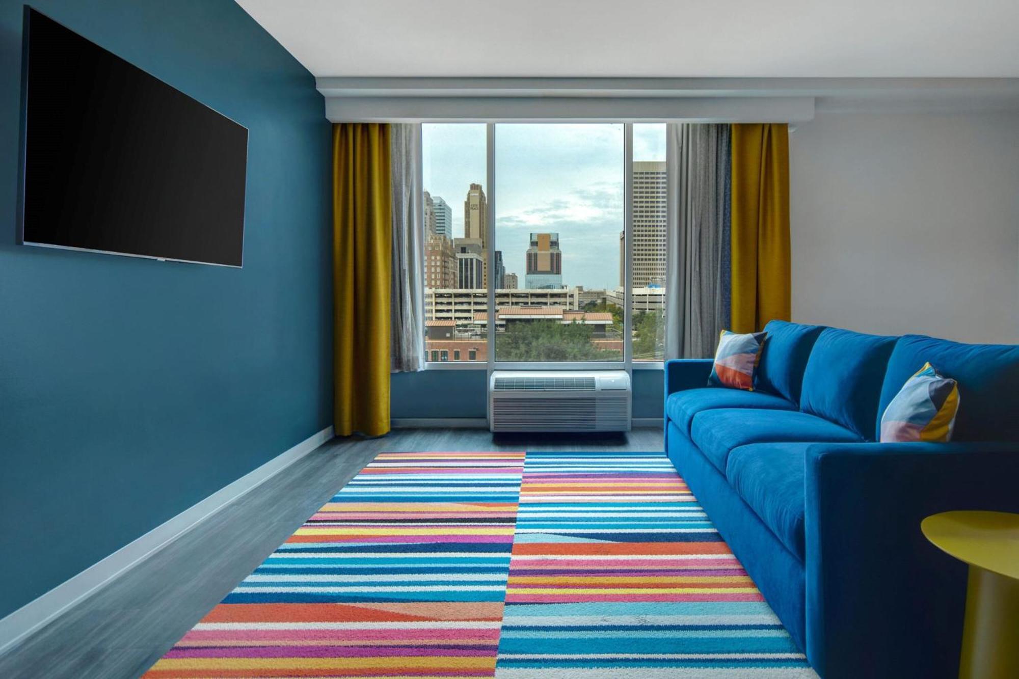 Aloft Downtown - Bricktown 4*
