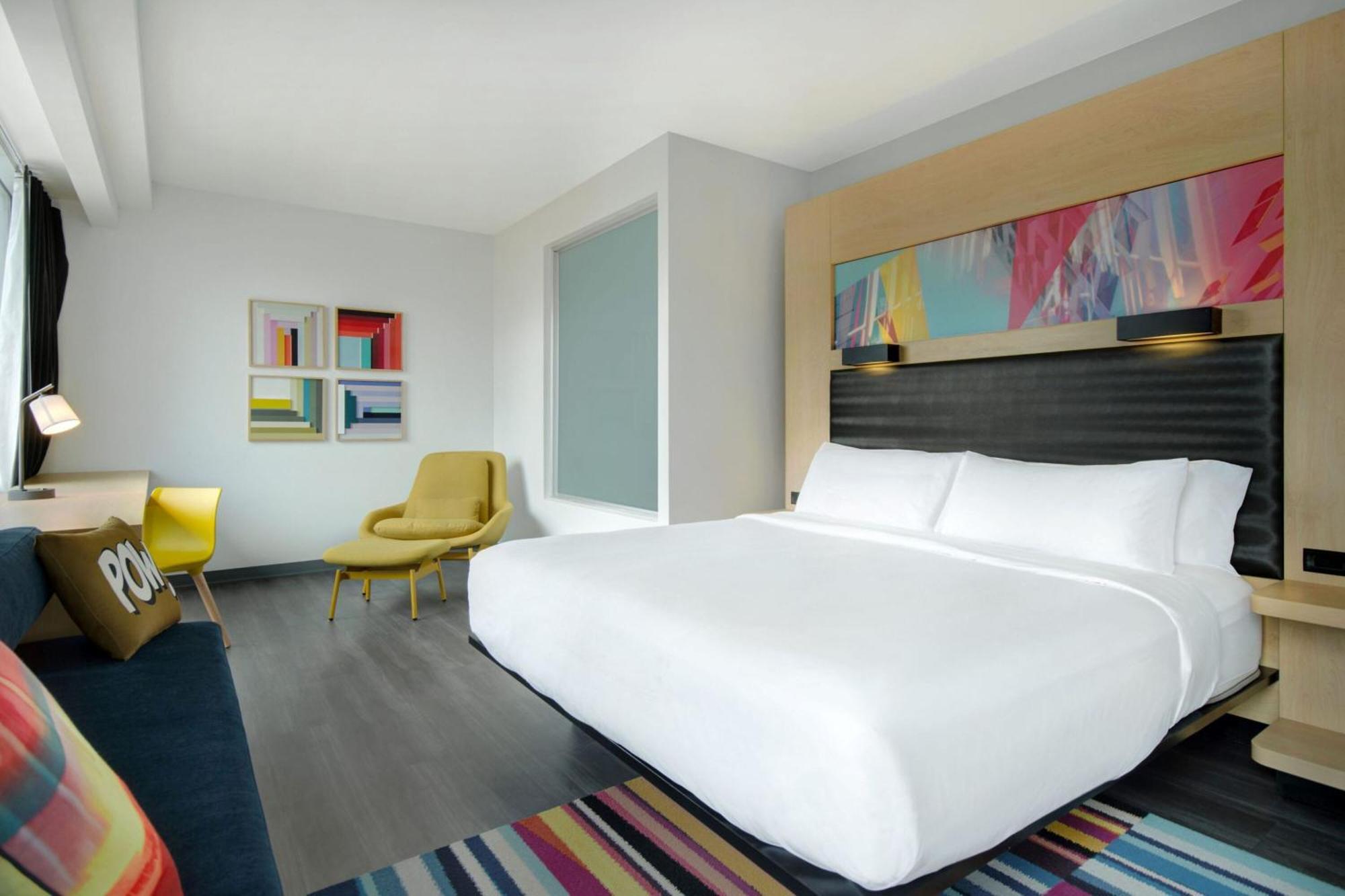 Aloft Downtown - Bricktown 4*